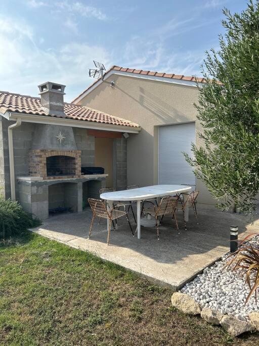 Maison Proche Saint Emilion Villa Екстериор снимка
